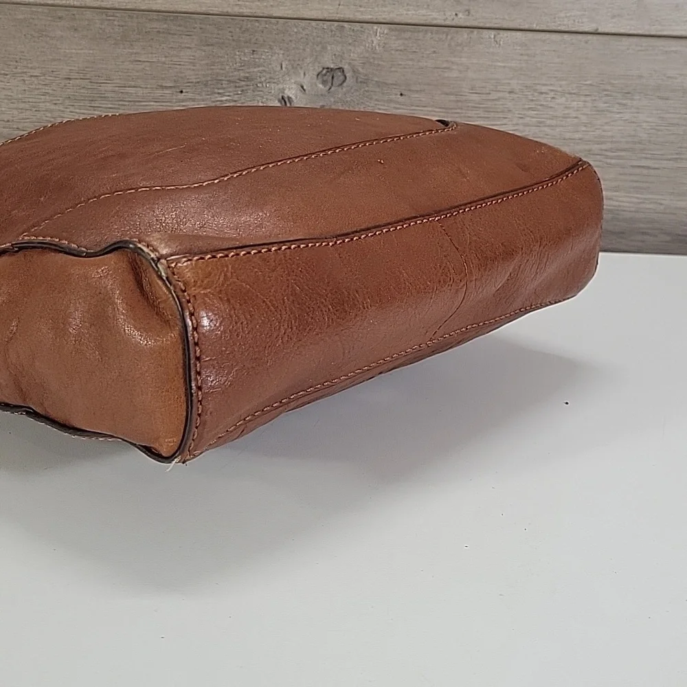 Frye Classic Brown Leather Crossbody Bag